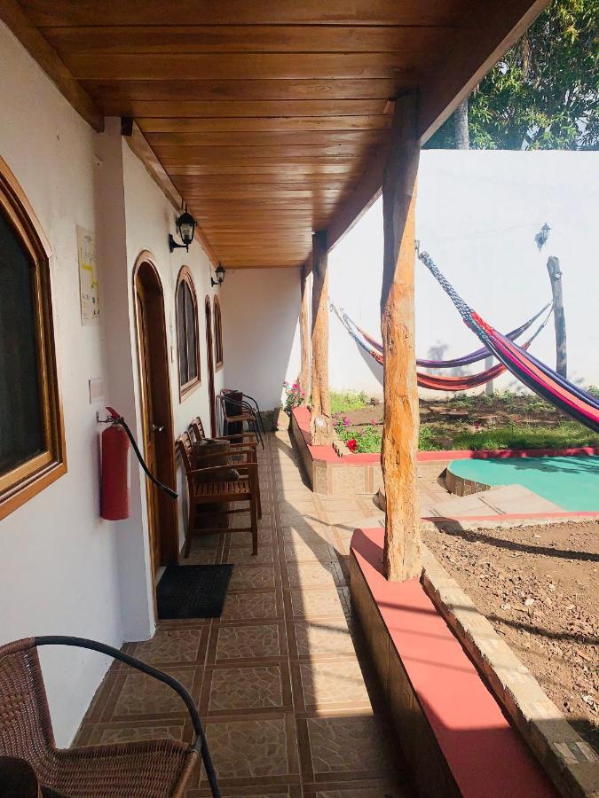 Hostal White House Galapagos Puerto Ayora  Esterno foto