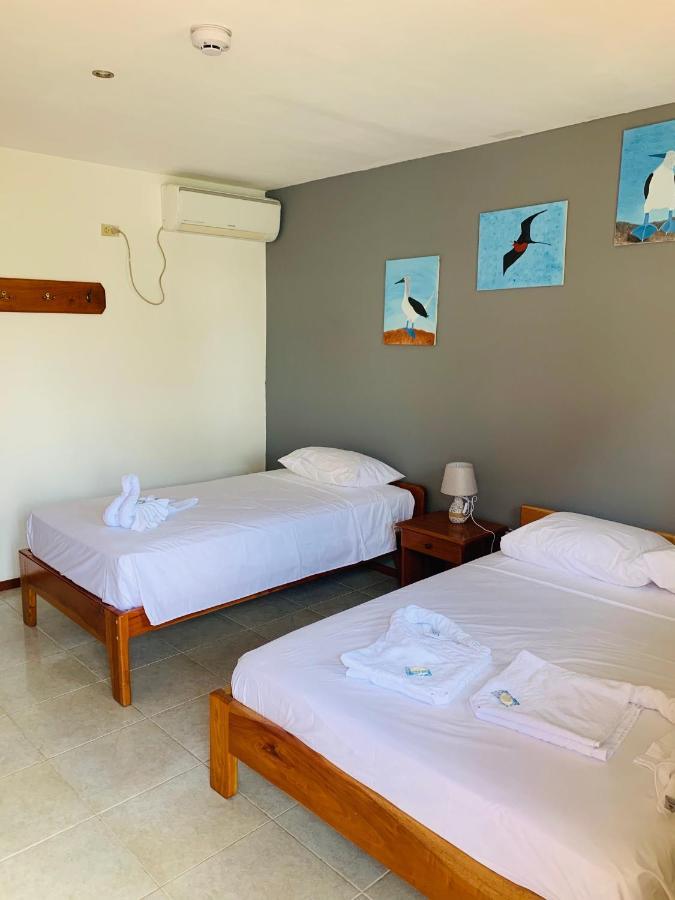 Hostal White House Galapagos Puerto Ayora  Esterno foto