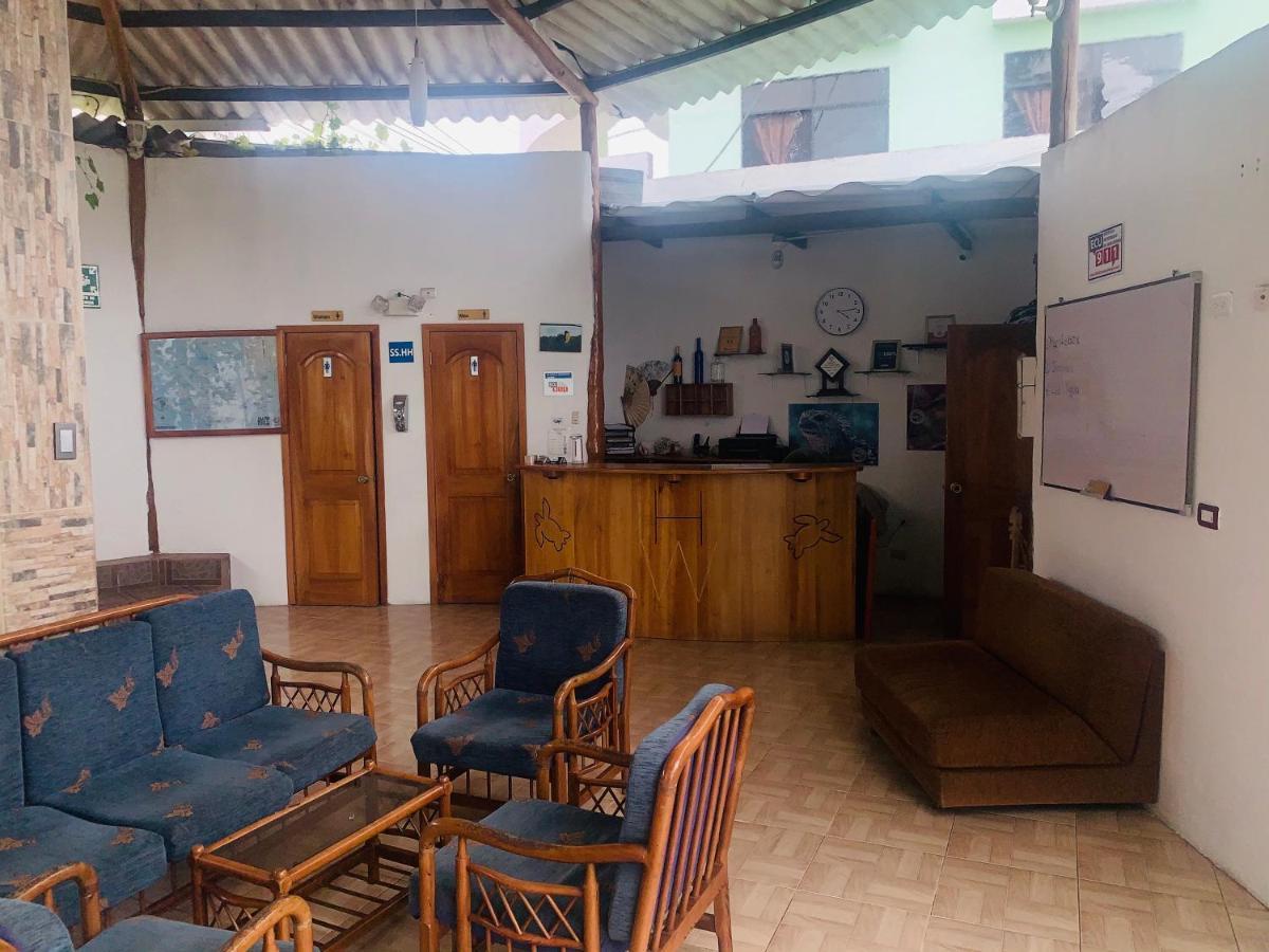 Hostal White House Galapagos Puerto Ayora  Esterno foto